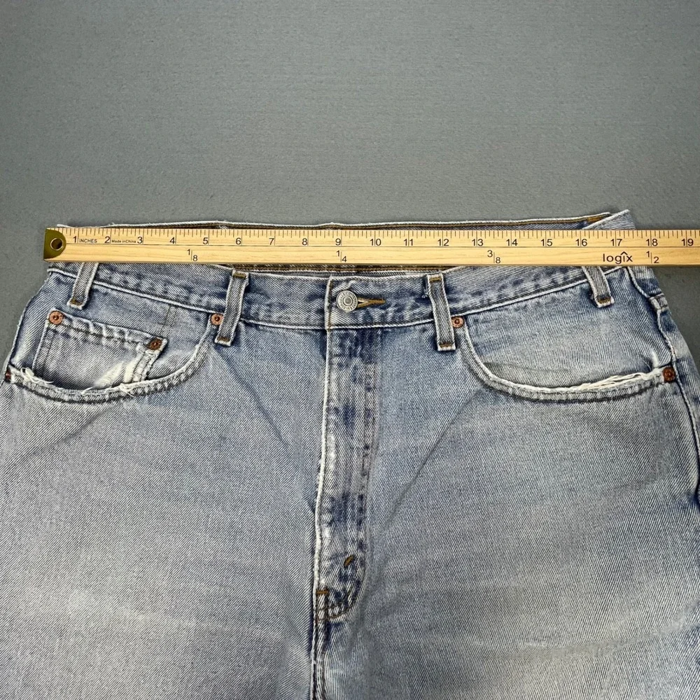 Vtg 90s Levi Blue 550 Relaxed Fit Tapered Leg Distressed Denim Jeans Mens 38x30